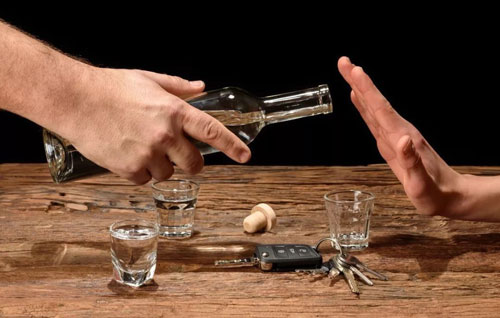 痛风能不能喝白酒
