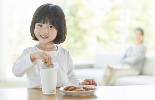 孩子尿酸高的症状表现